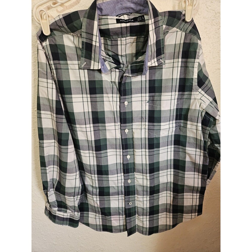 Vintage Nautica Men’s L Plaid Button Down Shirt NWOT